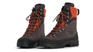 Saekaitsega nahksaapad Technical 24 m/s