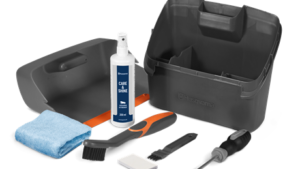 Puhastuskomplekt robotniidukile